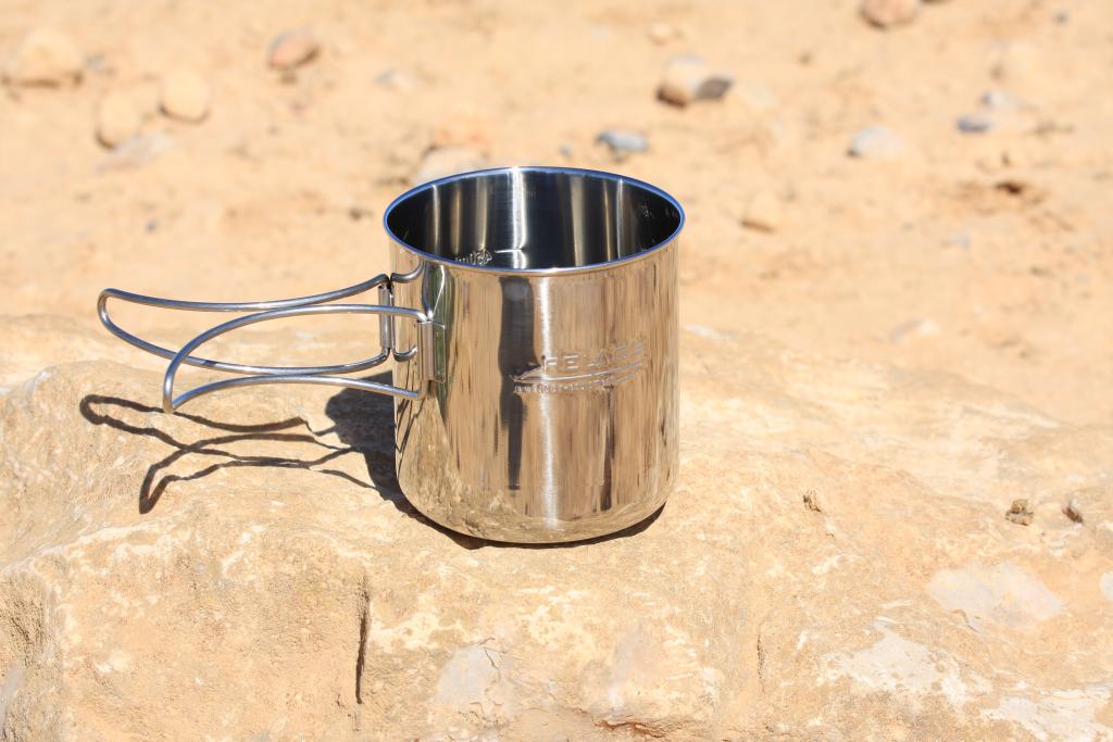 BasicNature stainless steel mug Space Safer 0.6 L folding handle mug stainless steel camping travel