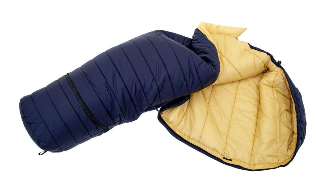 Carinthia Young Hero Synthetic Fibre Sleeping Bag left G-LOFT® Youth Kids Synthetic Fibre Alpine Sleeping Bag